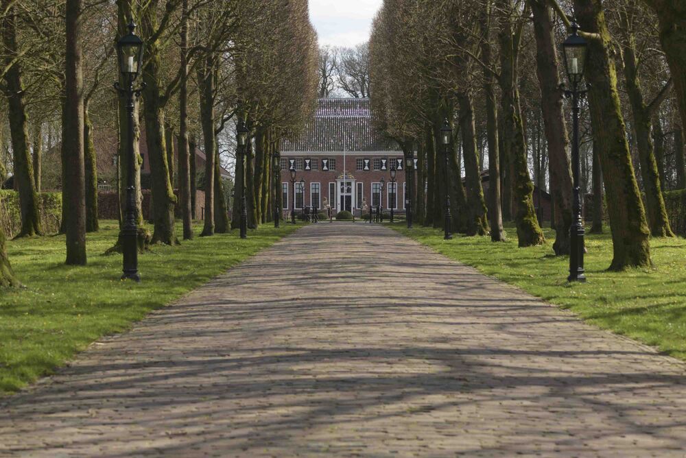 Borgen und Gärten in Groningen